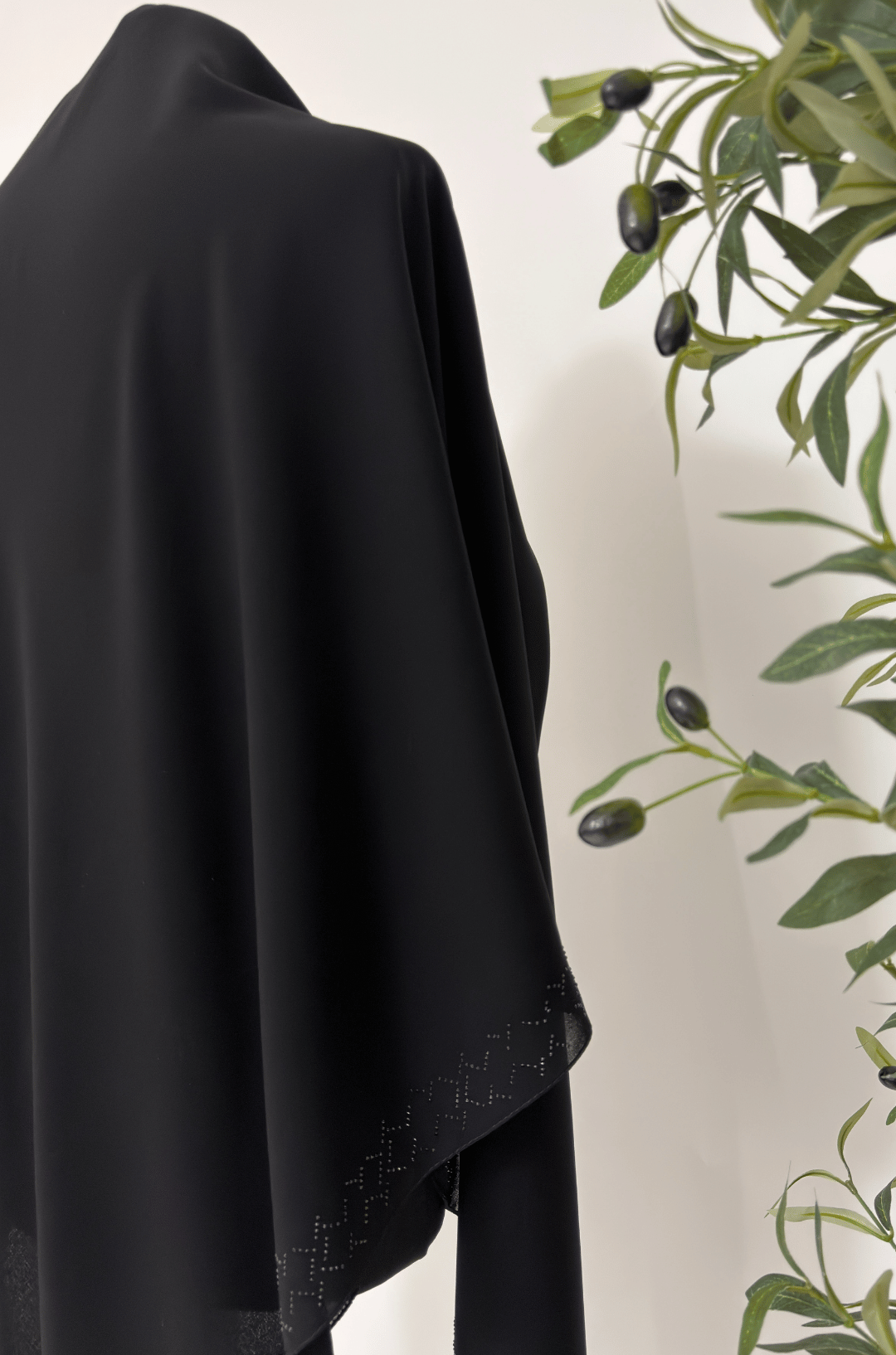 Esharb black mit Strass-Steine