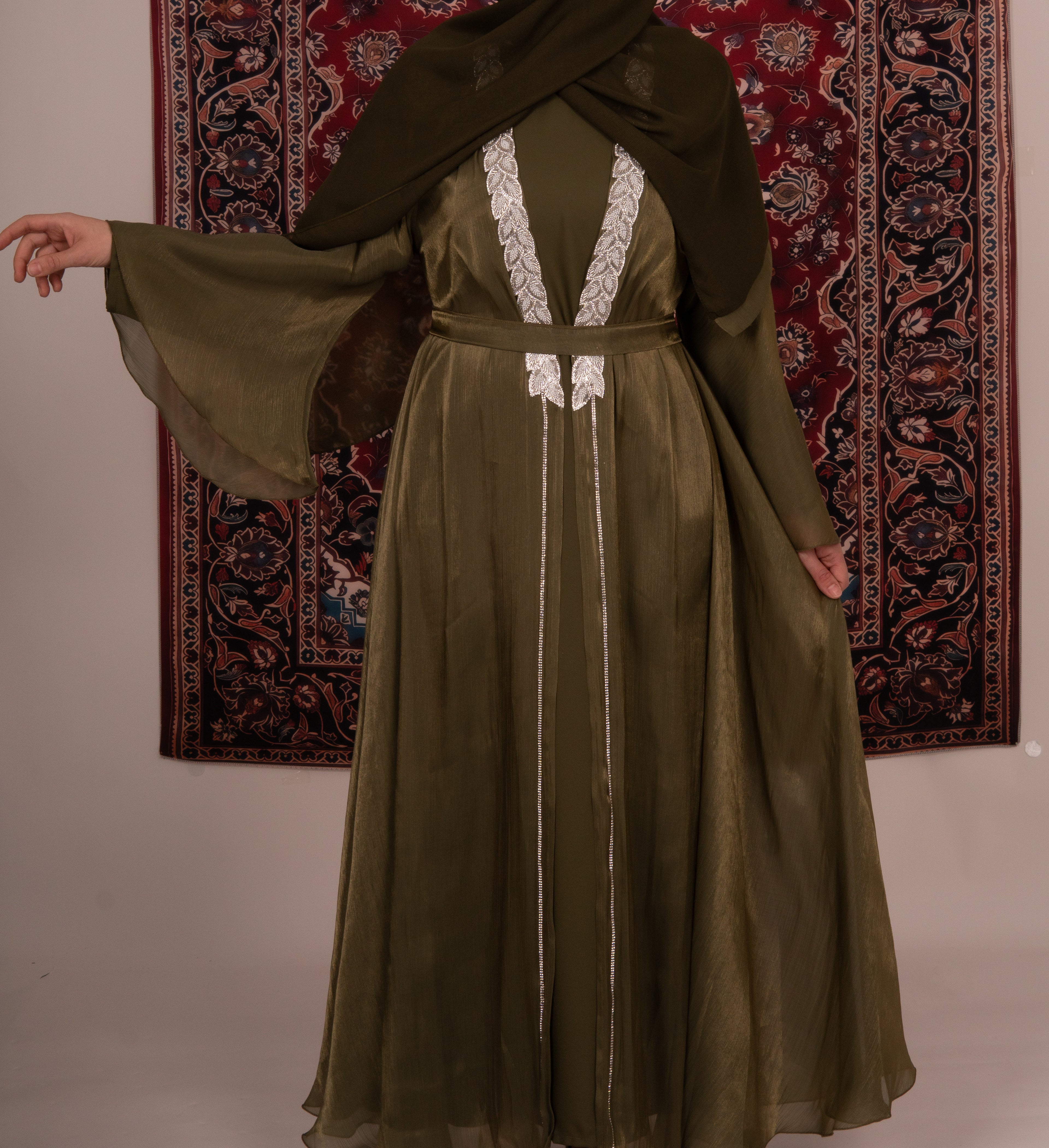 Shimmer Abaya