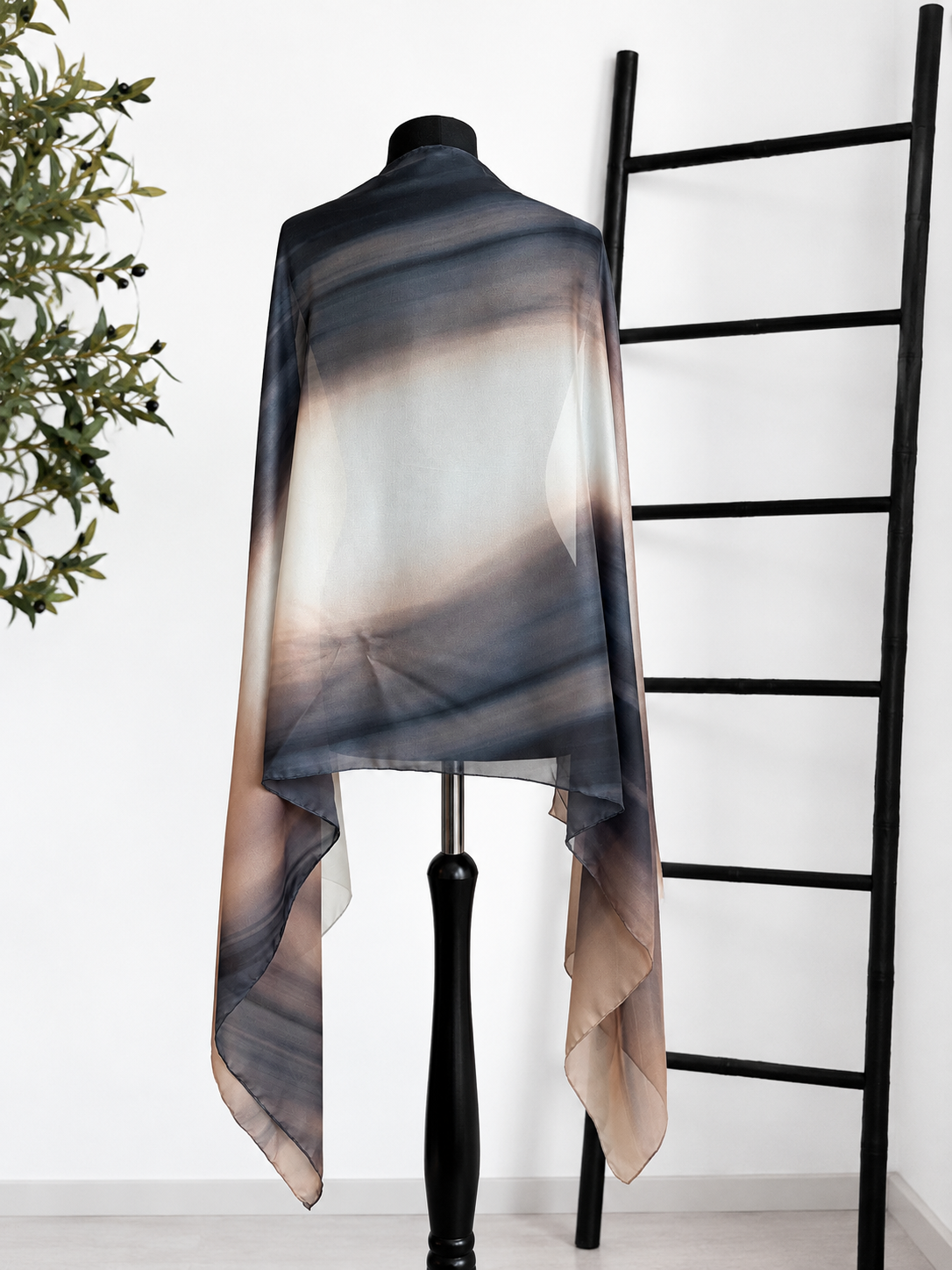 Le Prendre- Semi Silk Hijab