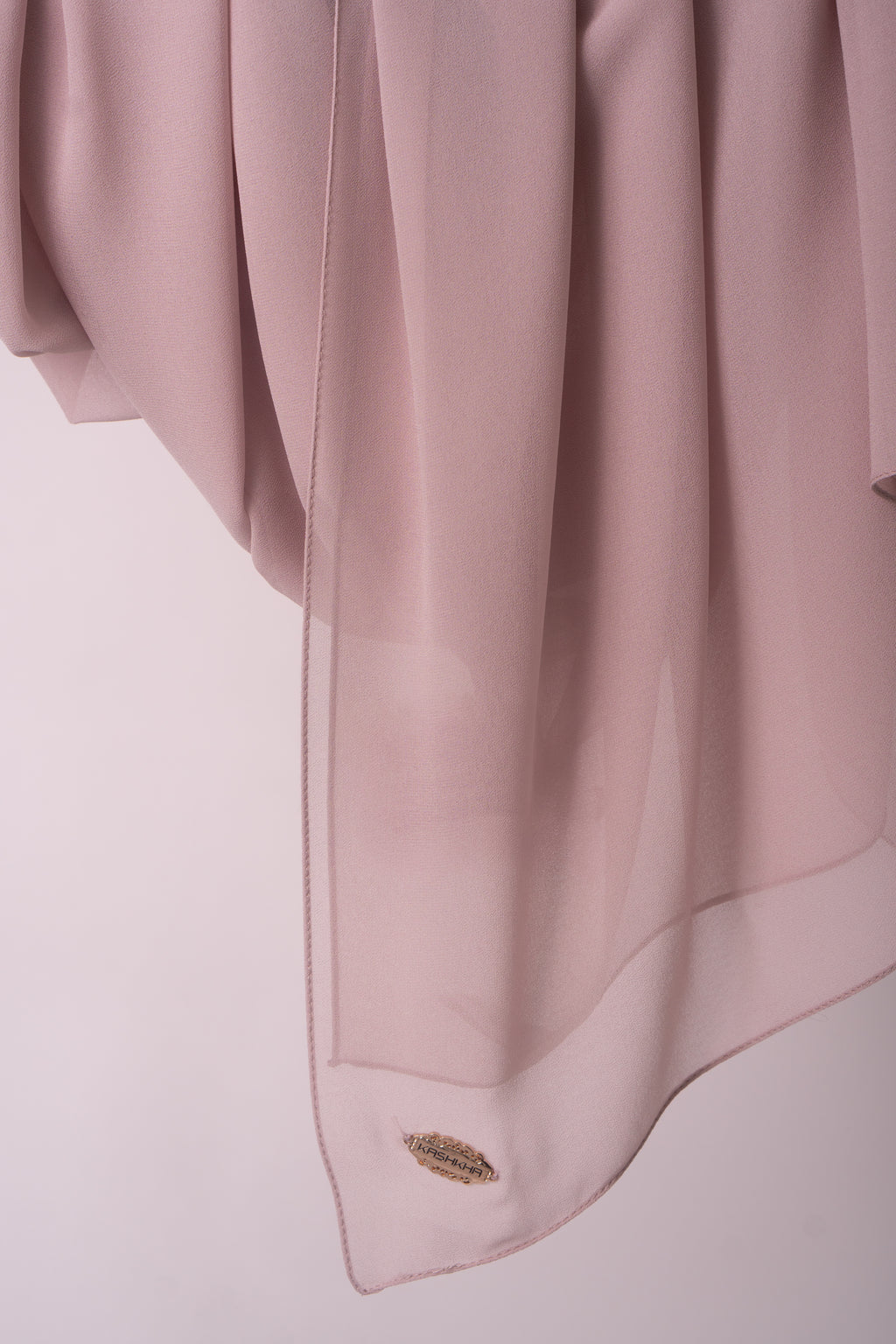 Chiffon mit metall Logo