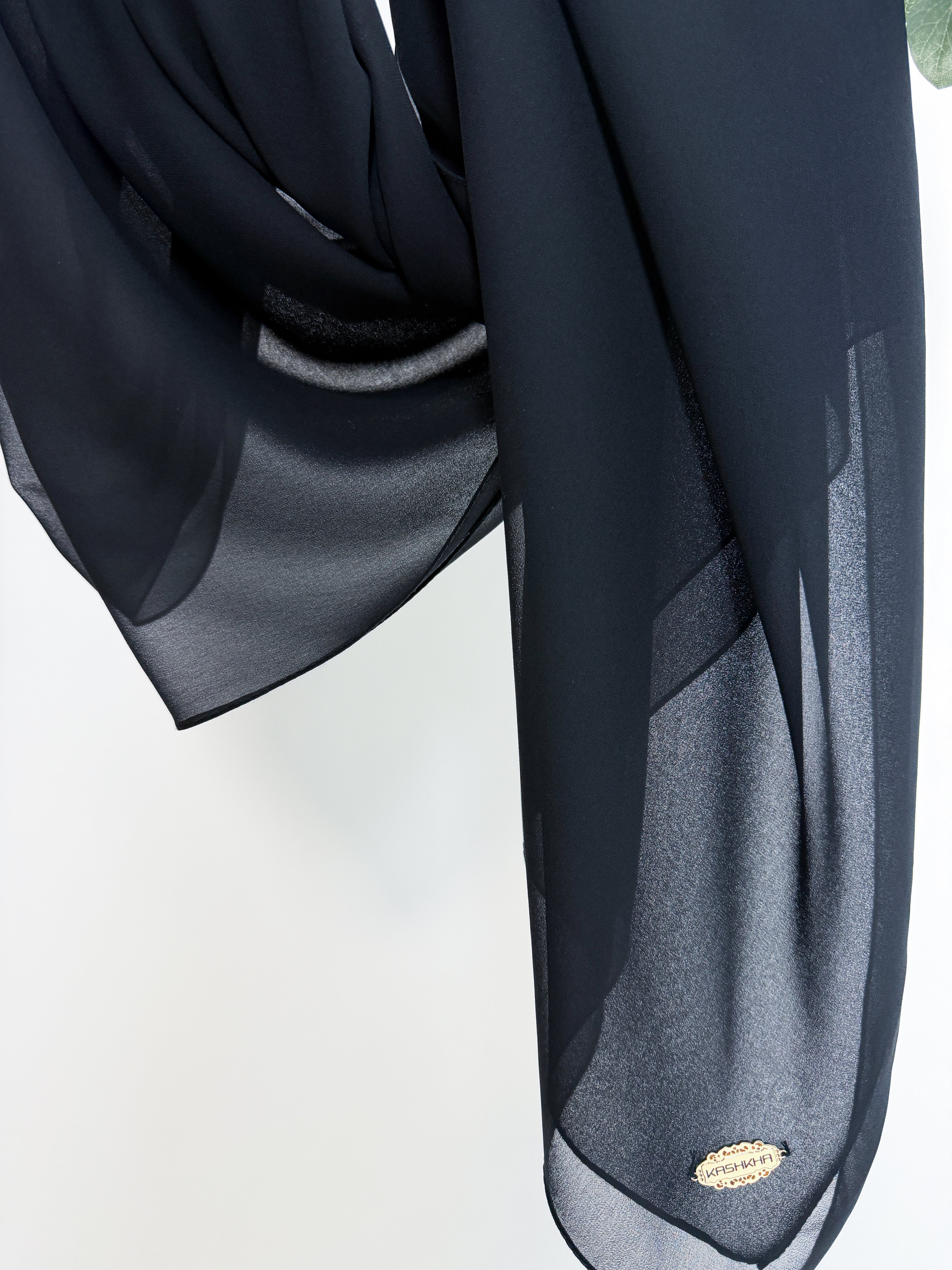 Chiffon mit metall Logo